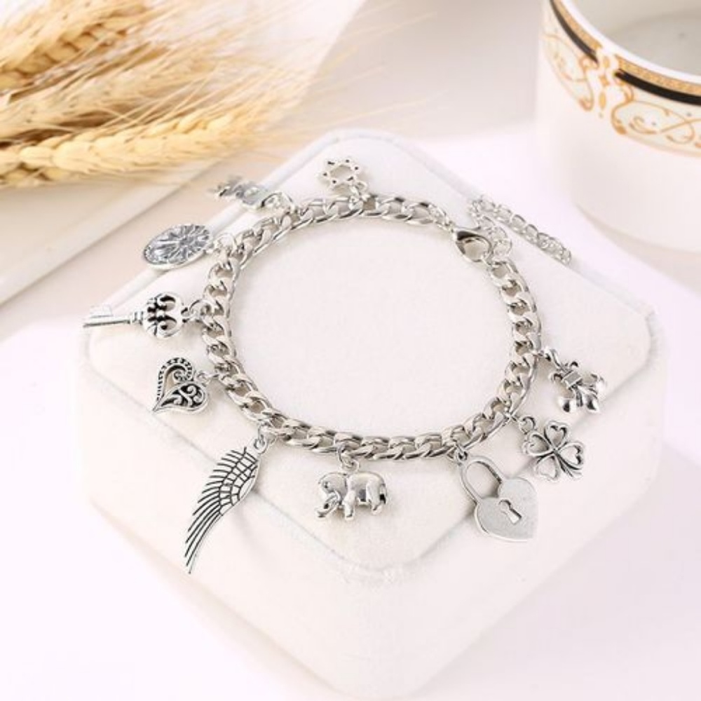 High Quality Ladies Charm Dangle Bracelet - Picture 2 of 3
